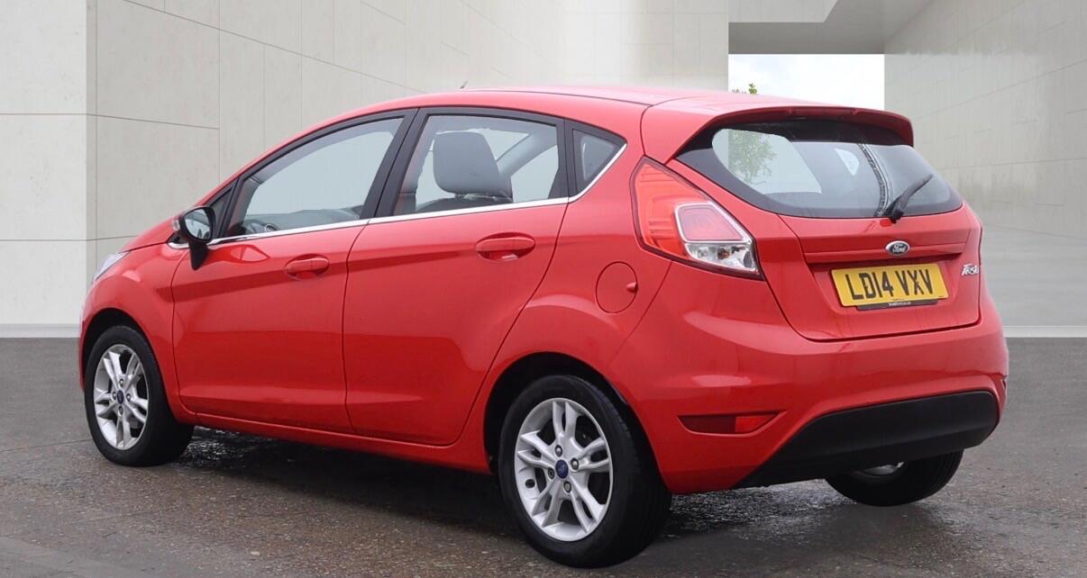 [ berth ]Ford Fiesta