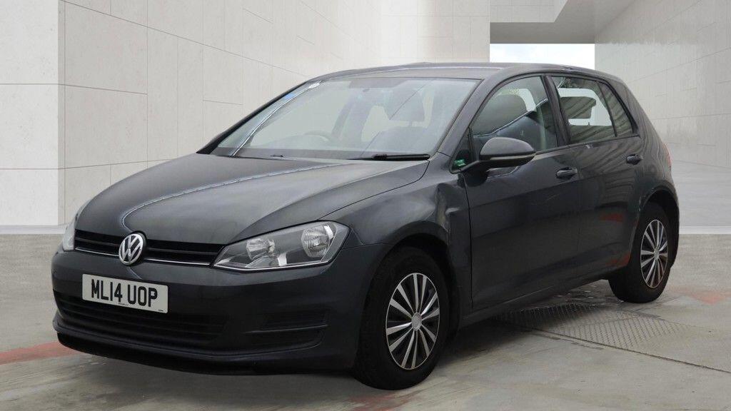 [ berth ]Volkswagen Golf