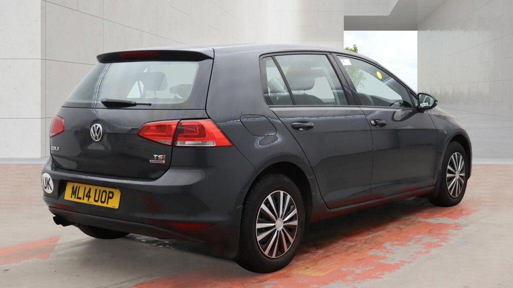 Volkswagen Golf 2014 - Cars
