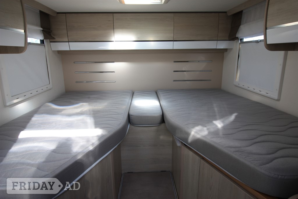 Chausson 727GA SPECIAL EDITION FIAT 5 BERTH 4 TRAVEL SEAT MOTORHO 2018 for sale - Motorhomes & Caravans in Haywards Heath