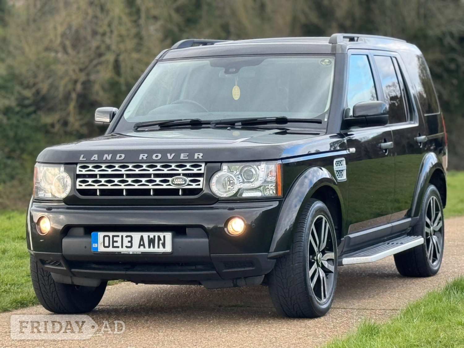 Land Rover Discovery 4 2013 in Hemel Hempstead