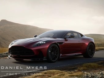 Aston Martin DB12 2026