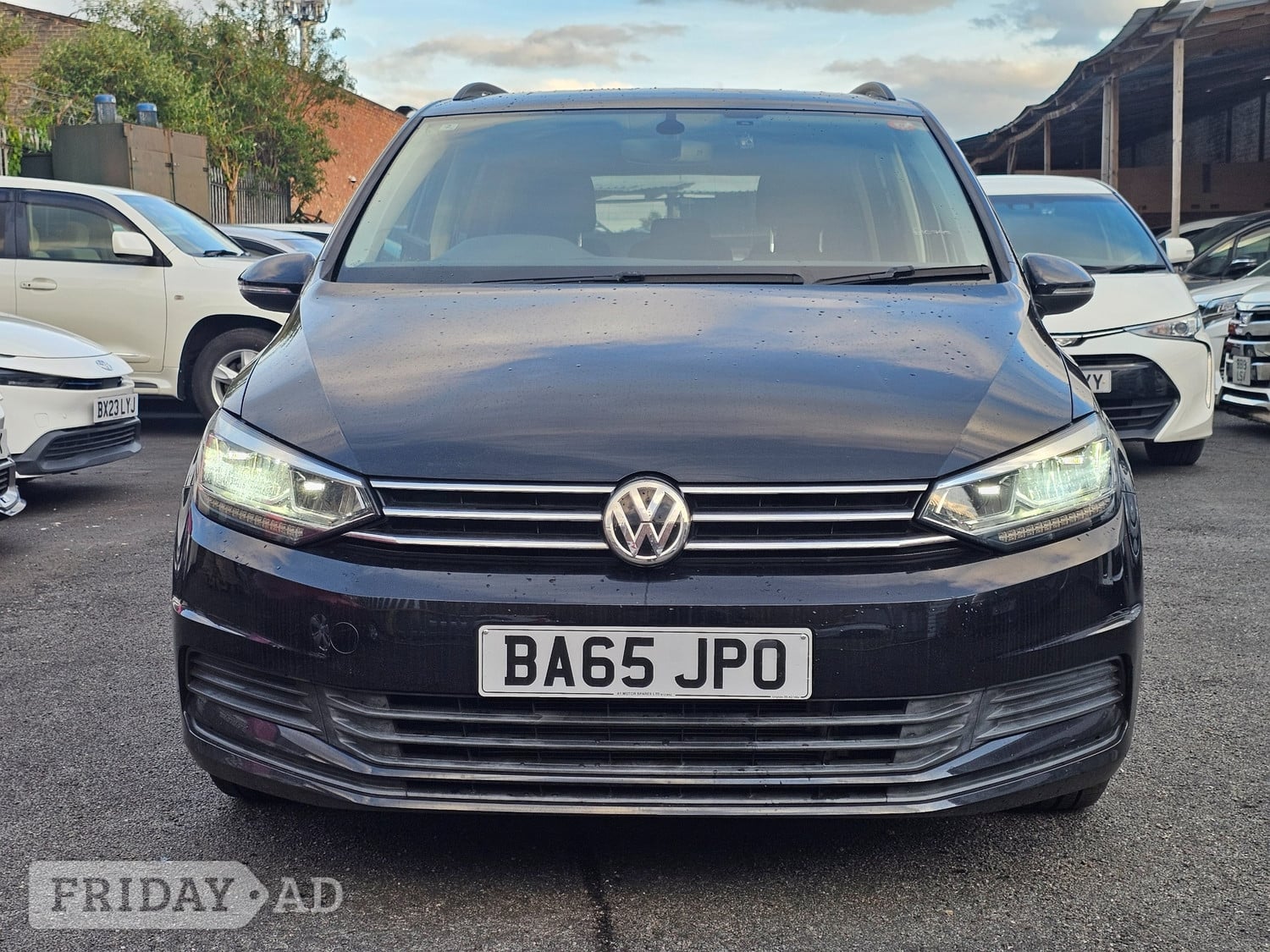 Volkswagen Touran 2015 in Coventry