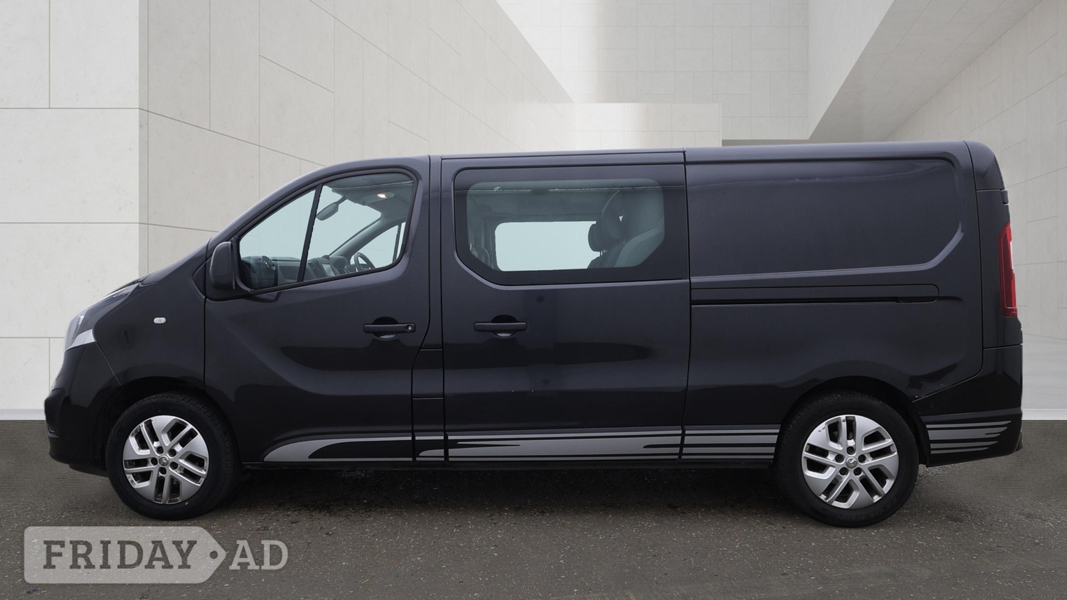 Vauxhall Vivaro 2019 - Vans & Commercial Vehicles in Kettering