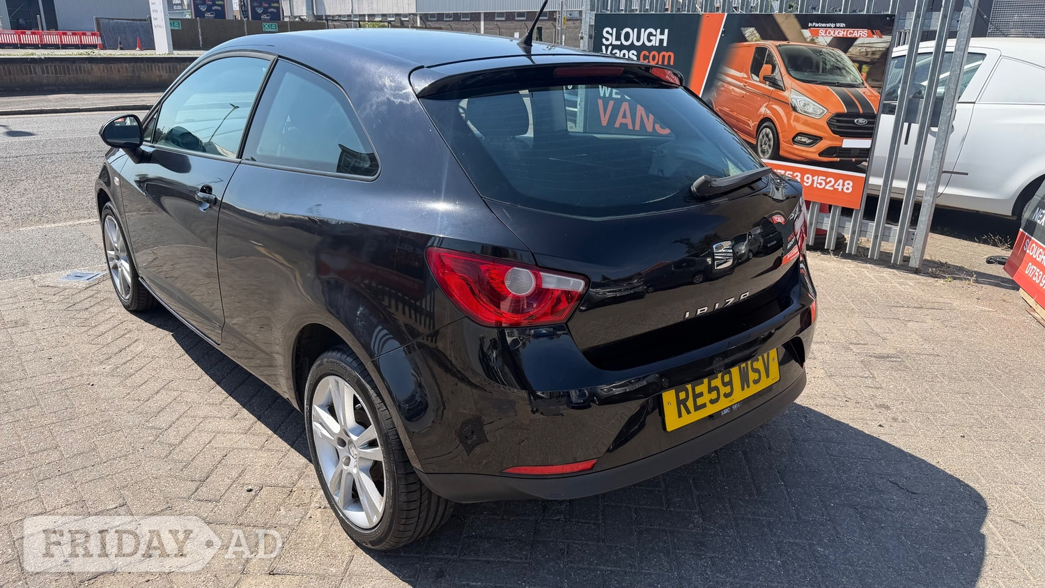 [ berth ]SEAT Ibiza