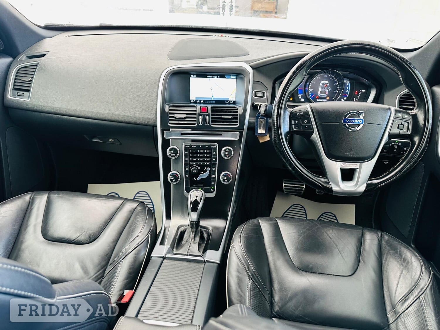 [ berth ]Volvo XC60