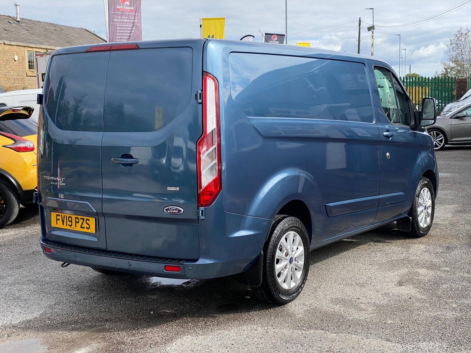 Ford Transit Custom 2019 - Vans & Commercial Vehicles in Manchester