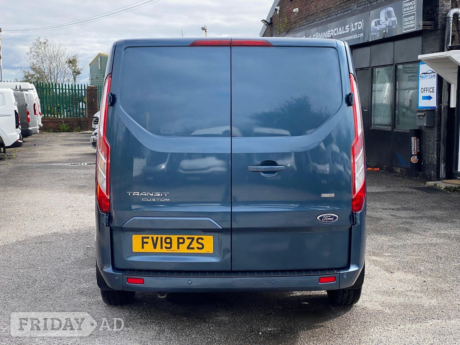 Ford Transit Custom 2019 - Vans & Commercial Vehicles