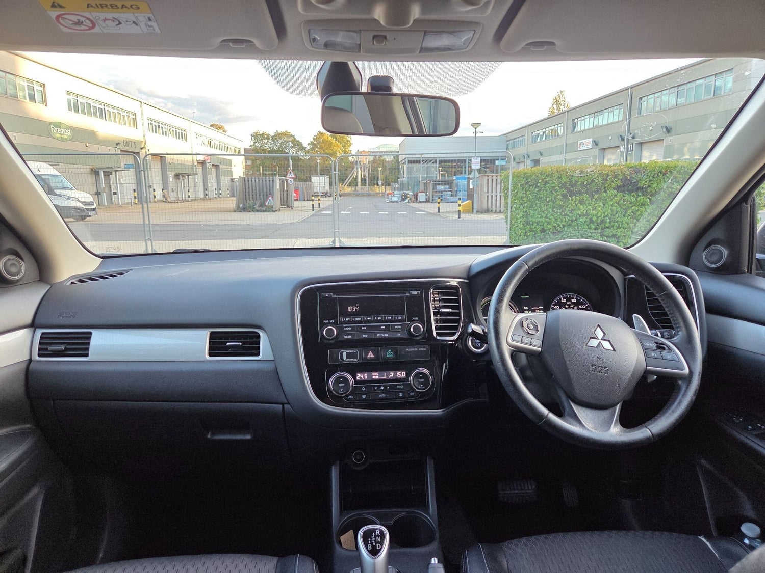 [ berth ]Mitsubishi Outlander