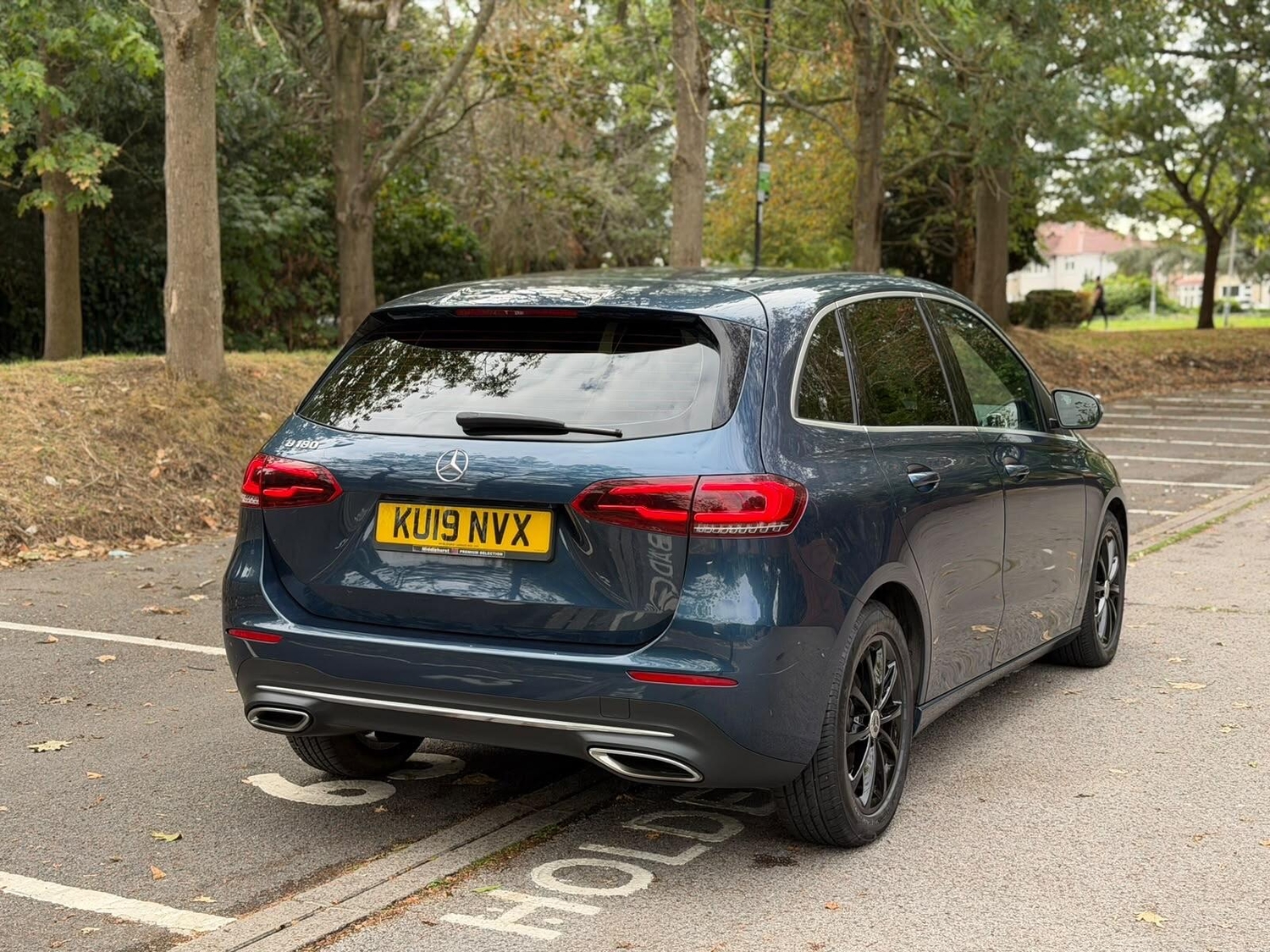 [ berth ]Mercedes-Benz B Class