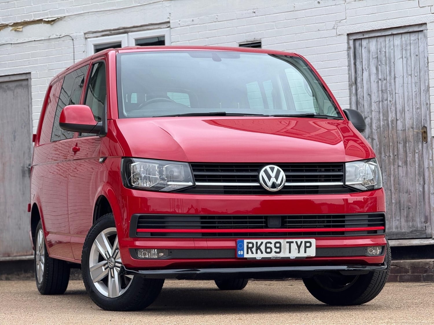 Volkswagen Transporter 2019 - Vans & Commercial Vehicles in Hemel Hempstead