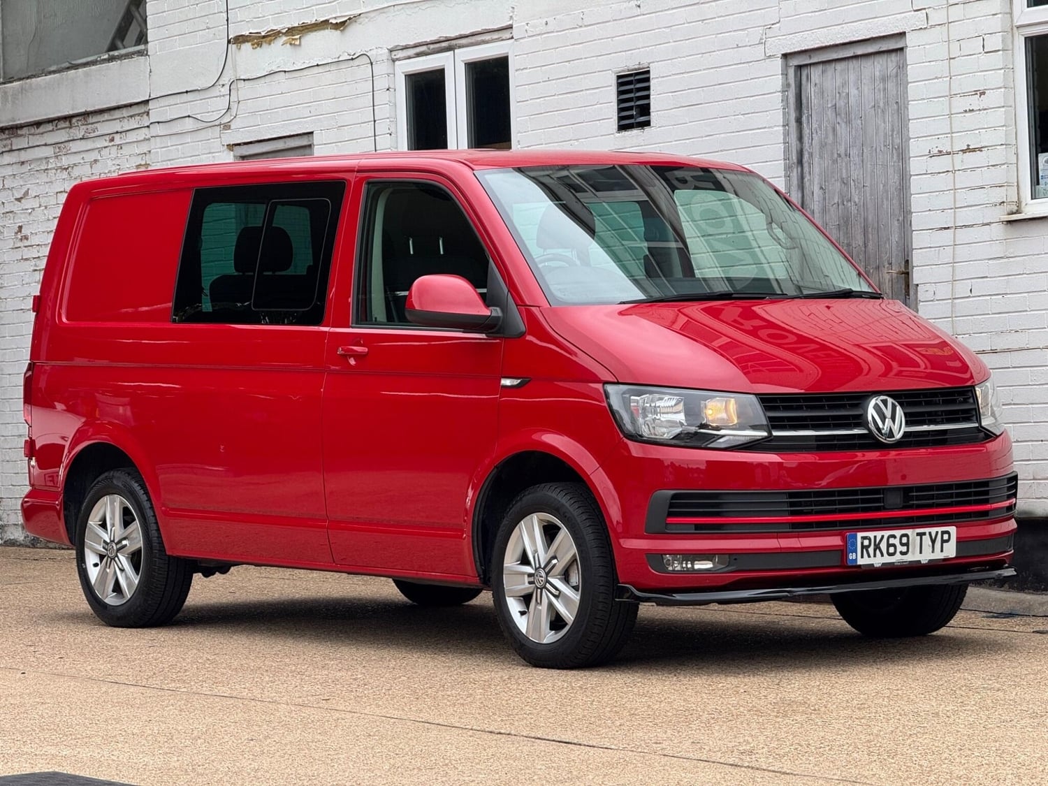 Volkswagen Transporter 2019 - Vans & Commercial Vehicles