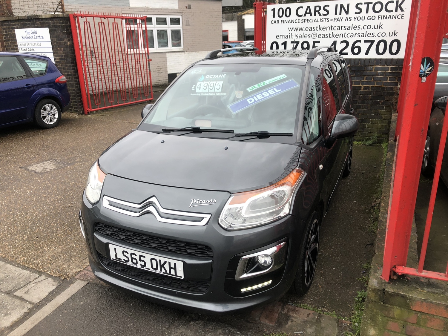 [ berth ]Citroen C3 Picasso
