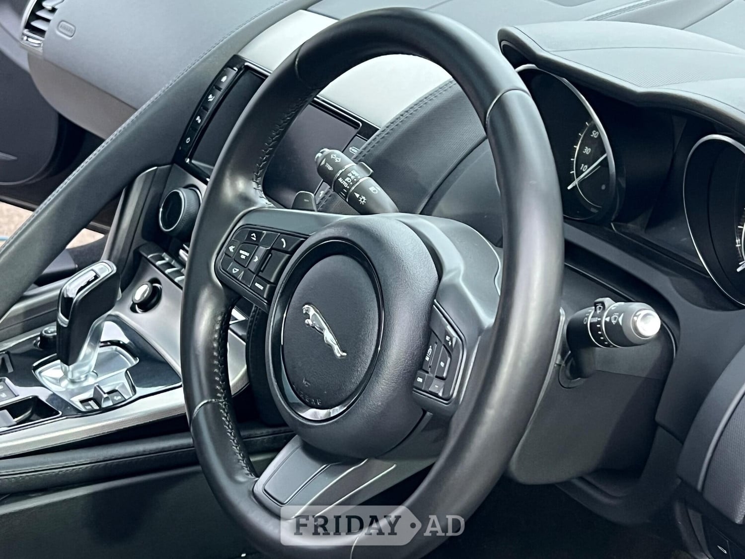 Jaguar F-Type 2015 - Cars in Wembley