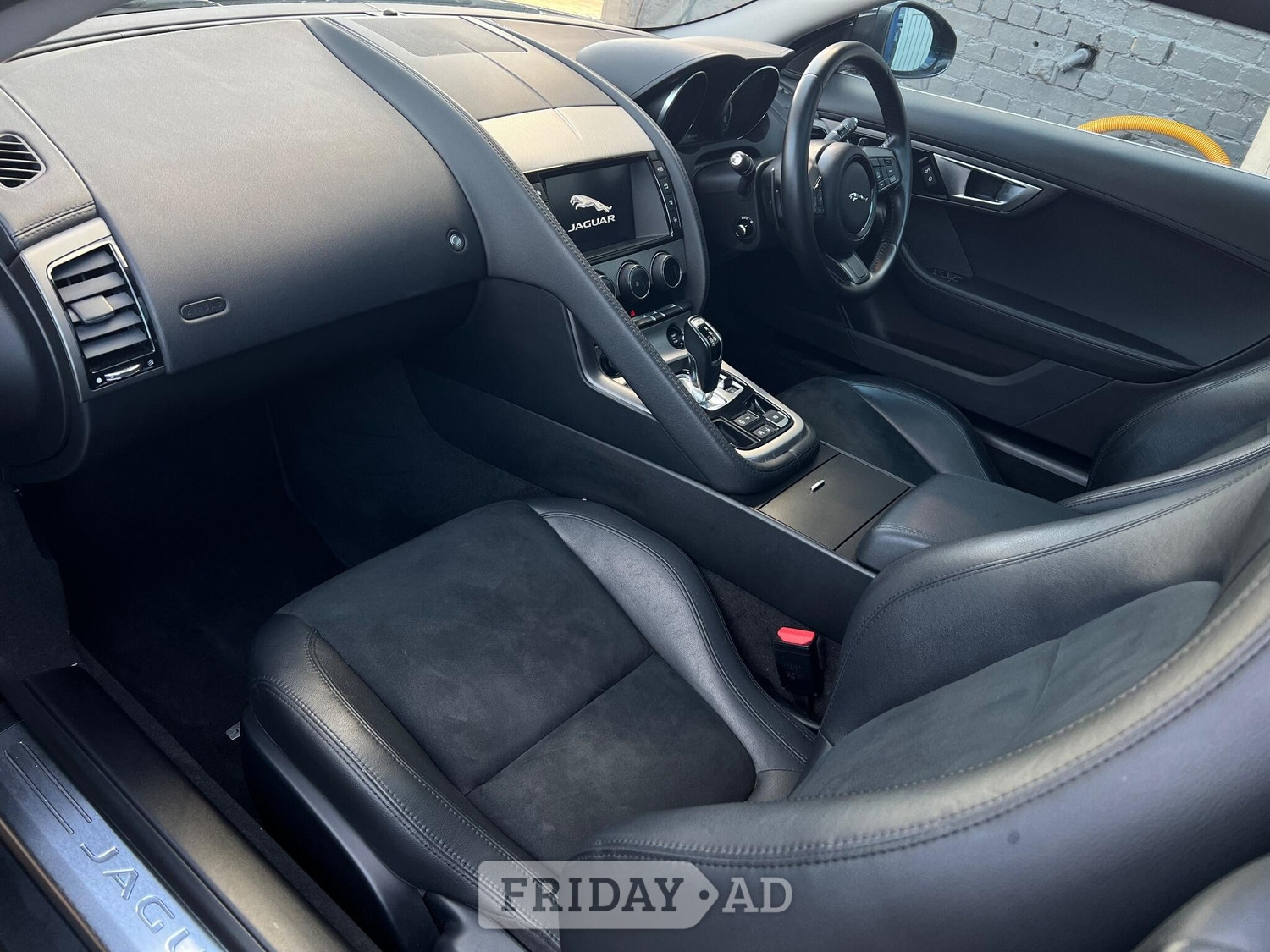 Jaguar F-Type Wembley