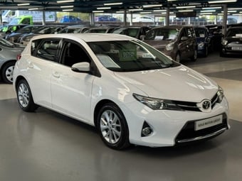 Toyota Auris 2014