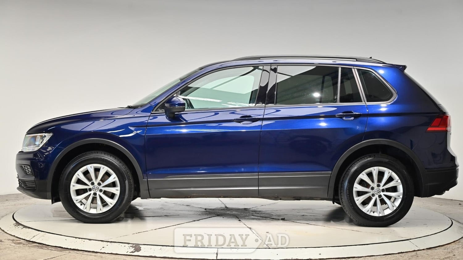 [ berth ]Volkswagen Tiguan