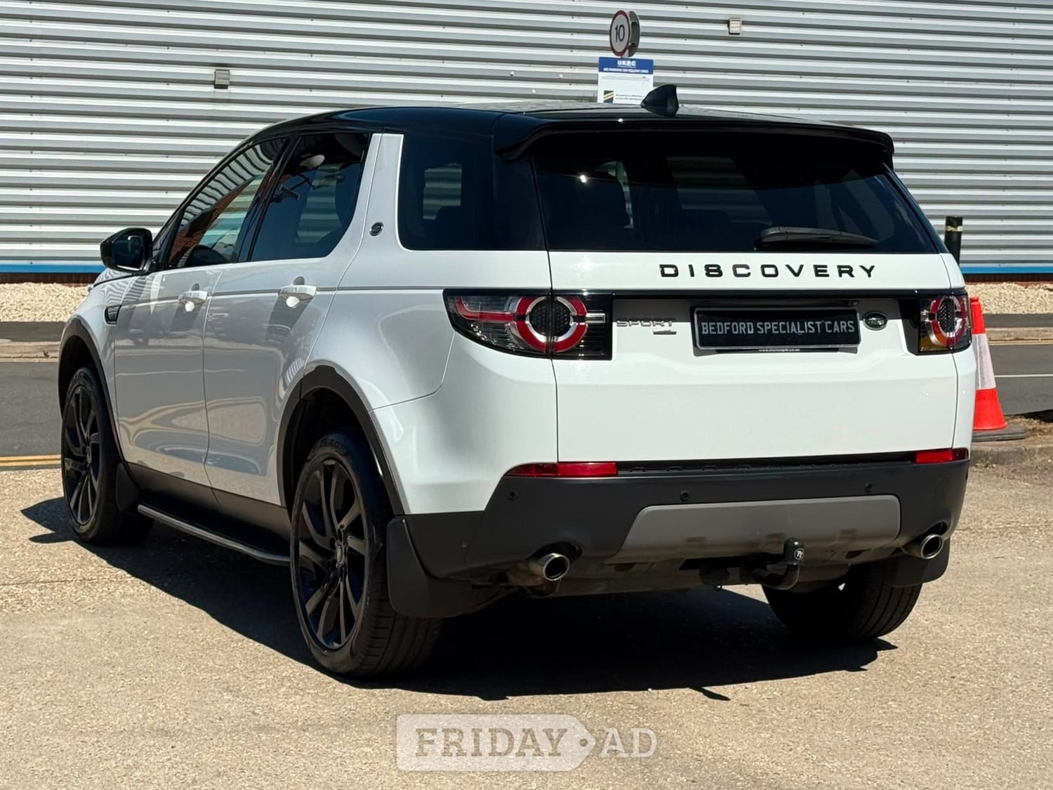 Land Rover Discovery Sport 2018 - Cars in Bedford