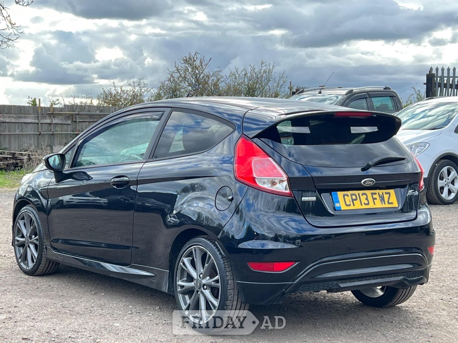 Ford Fiesta 2013 - Cars
