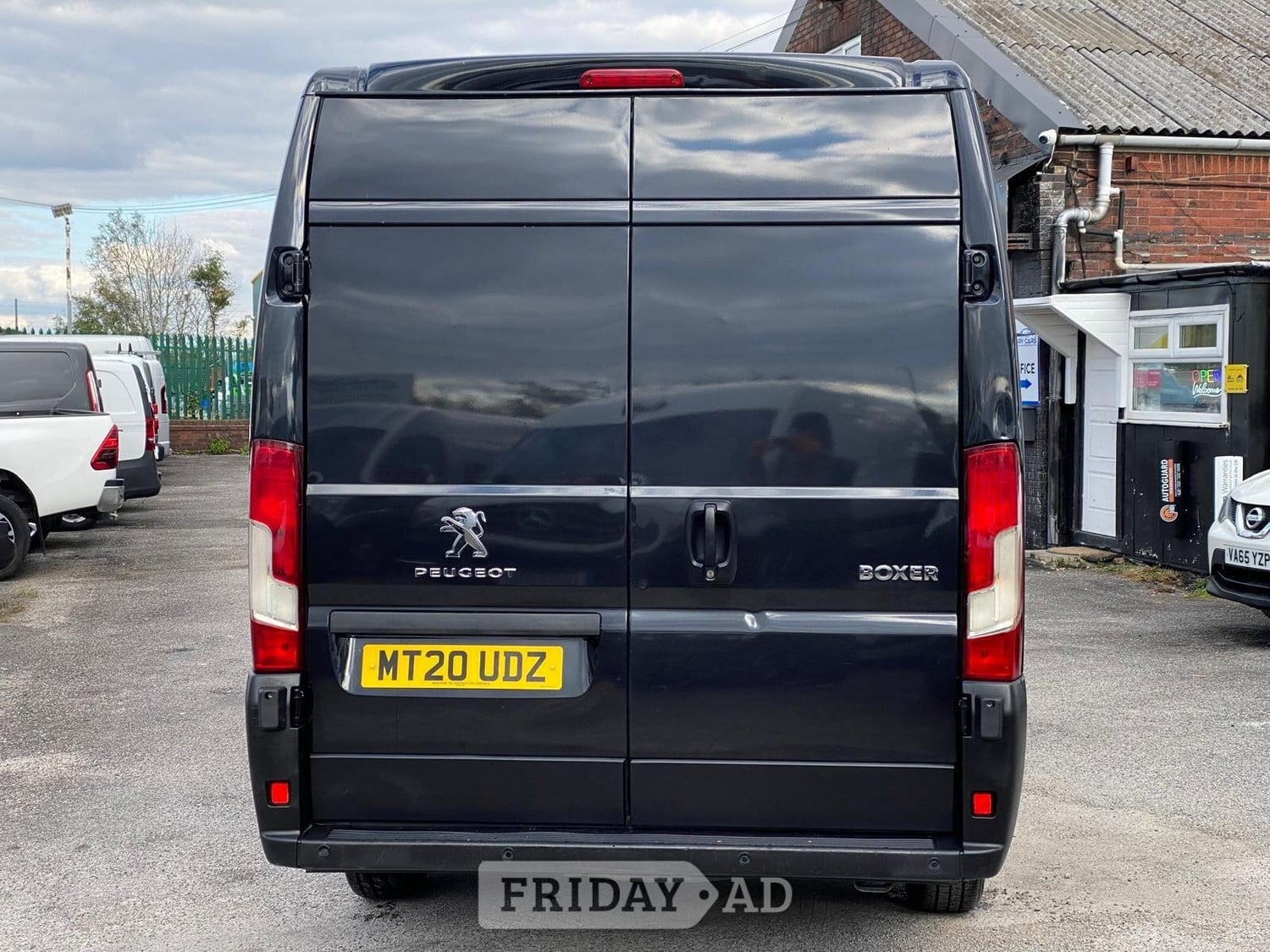 Peugeot Boxer 2020 - Vans & Commercial Vehicles