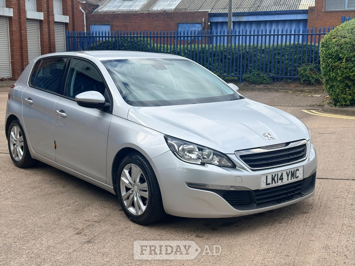 Peugeot 308 2014 - Cars