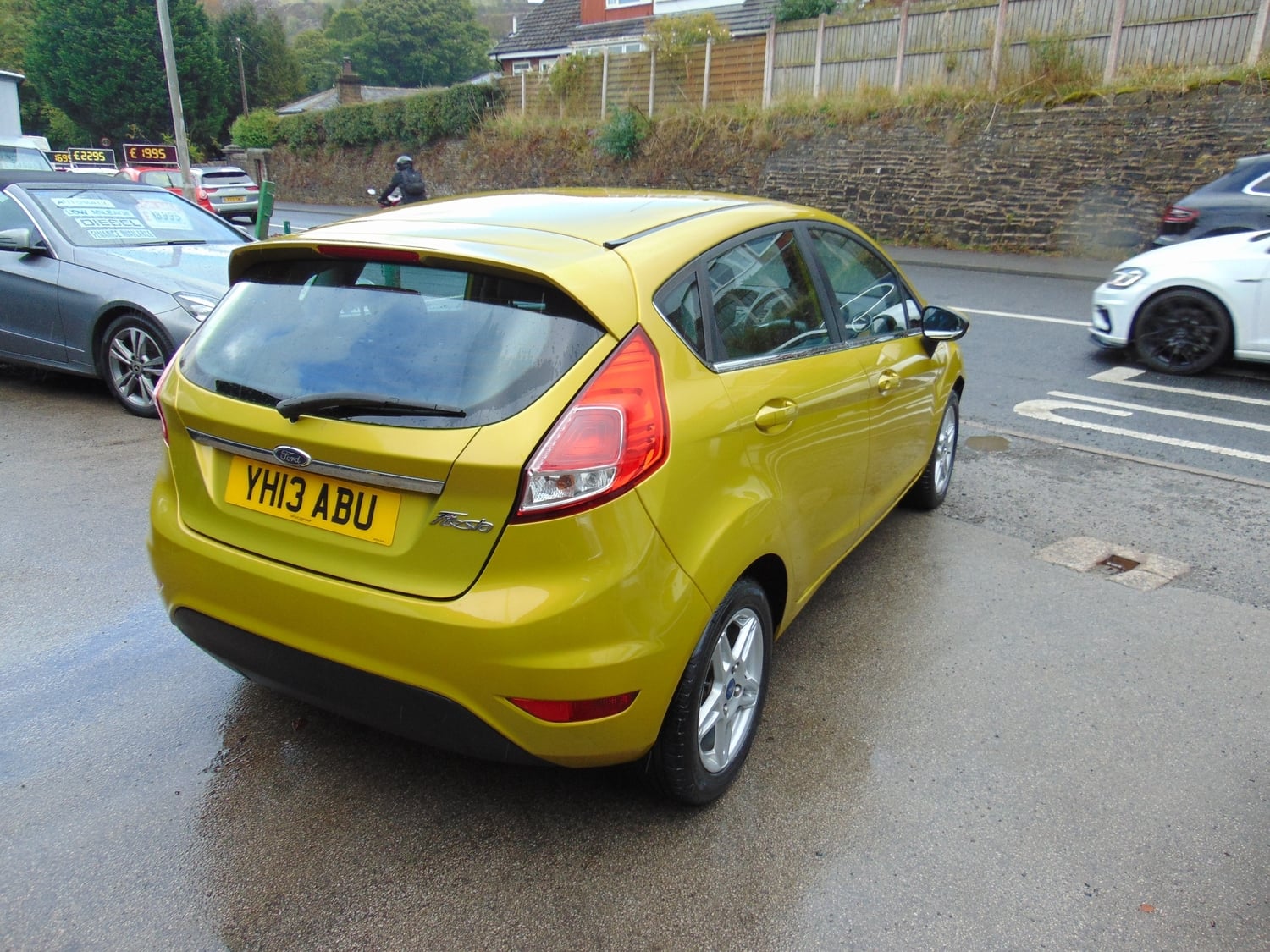 Ford Fiesta 2013 - Cars in Keighley