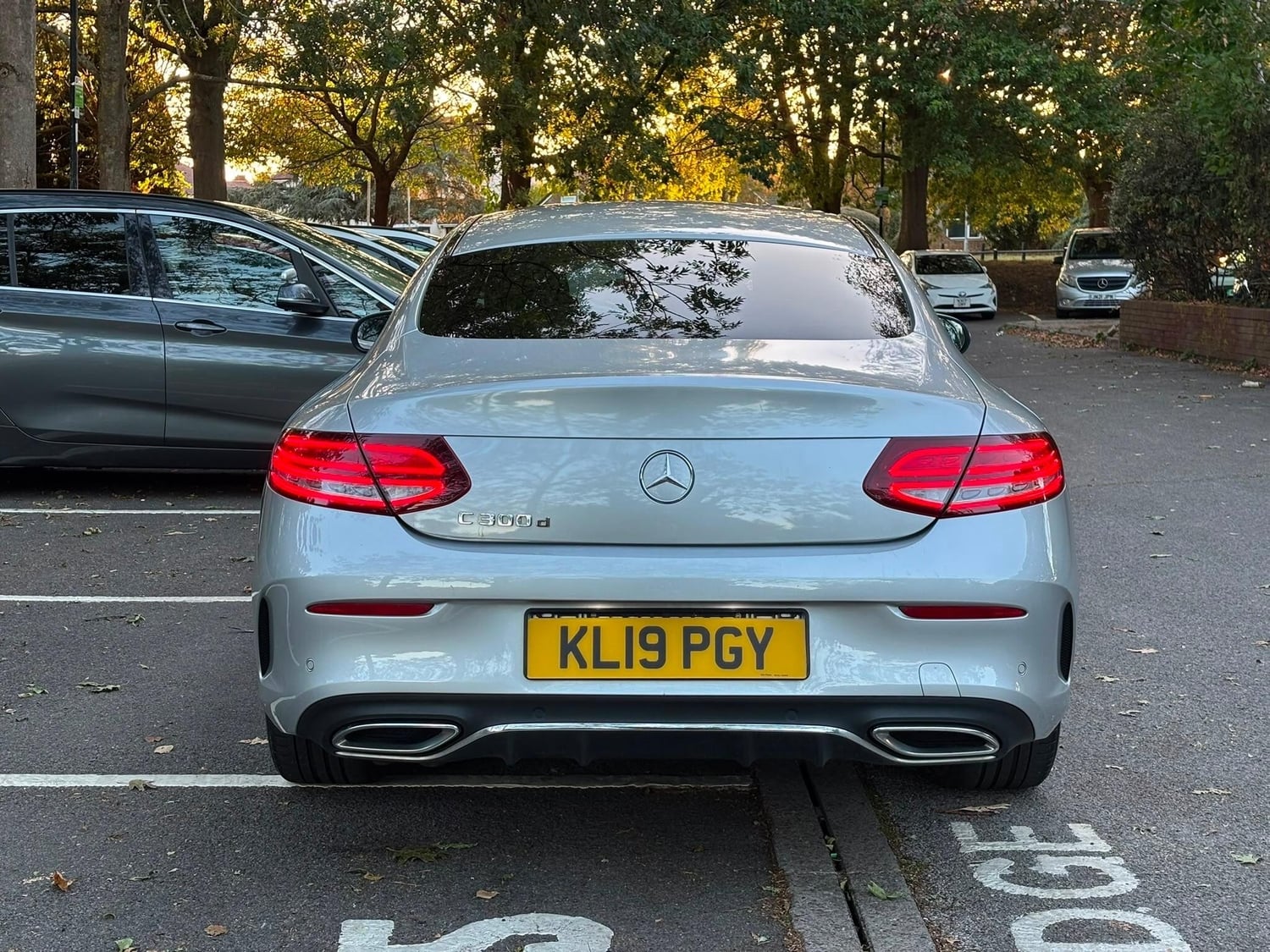 Mercedes-Benz C Class 2019 - Cars