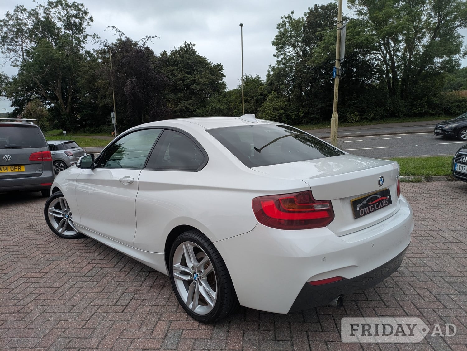 BMW 2 Series 2014 - Cars