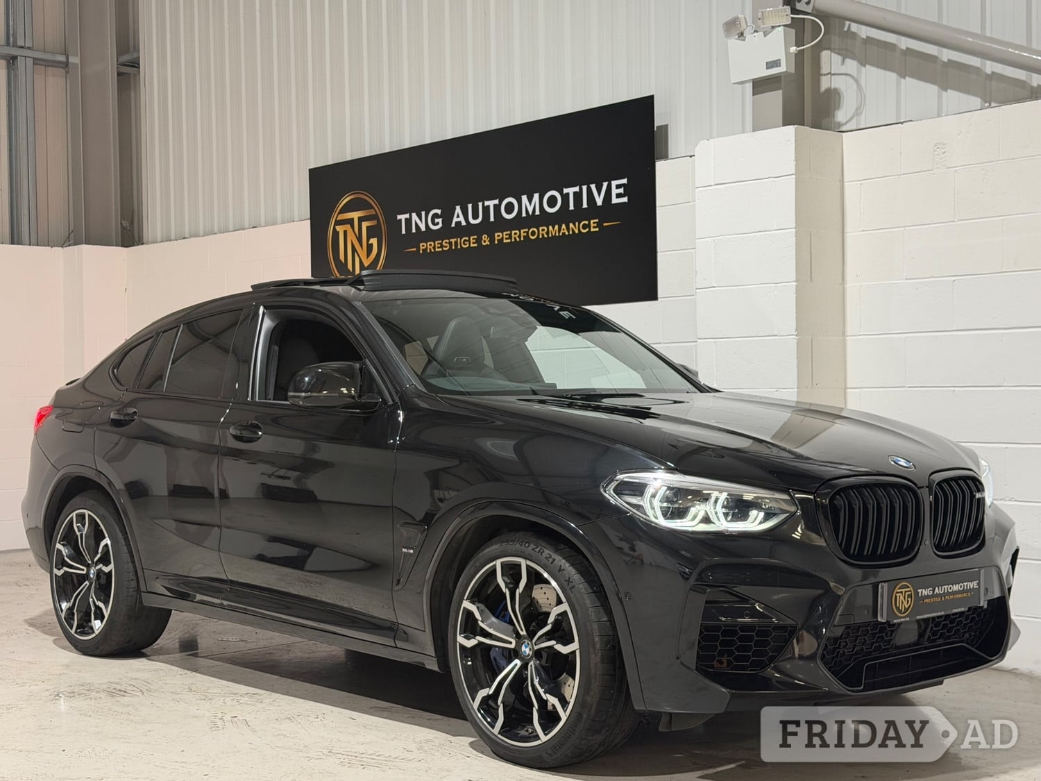 [ berth ]BMW X4 M
