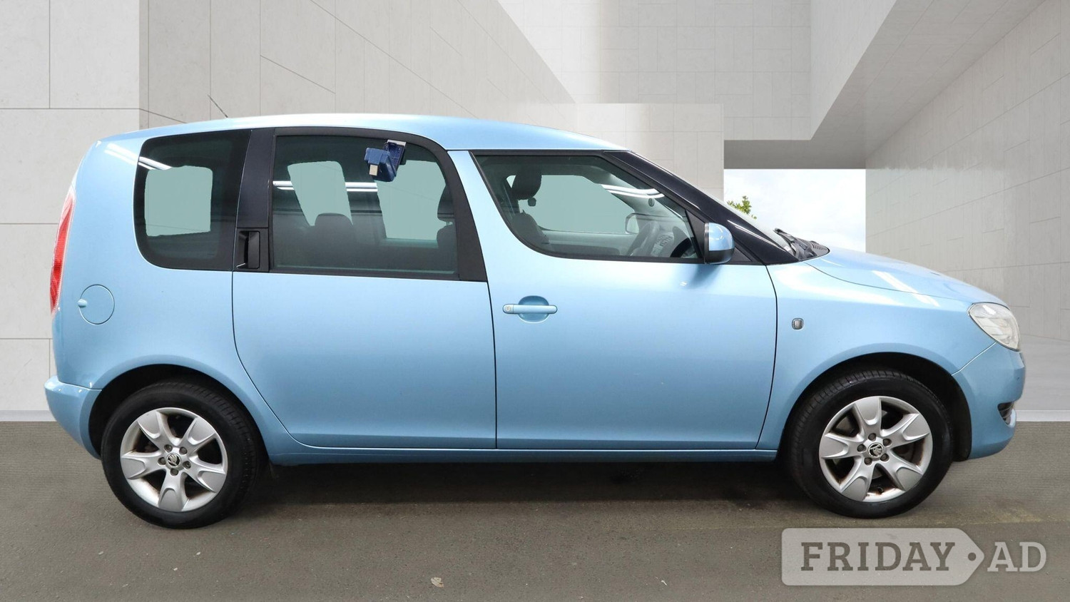 Skoda Roomster 2014 - Cars