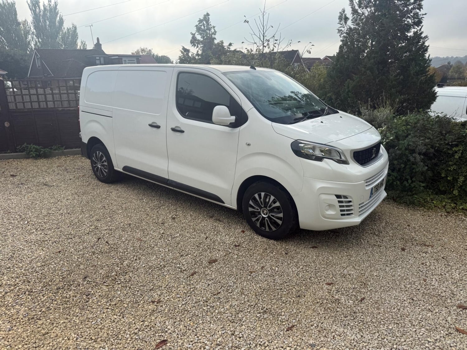[ berth ]Peugeot Expert