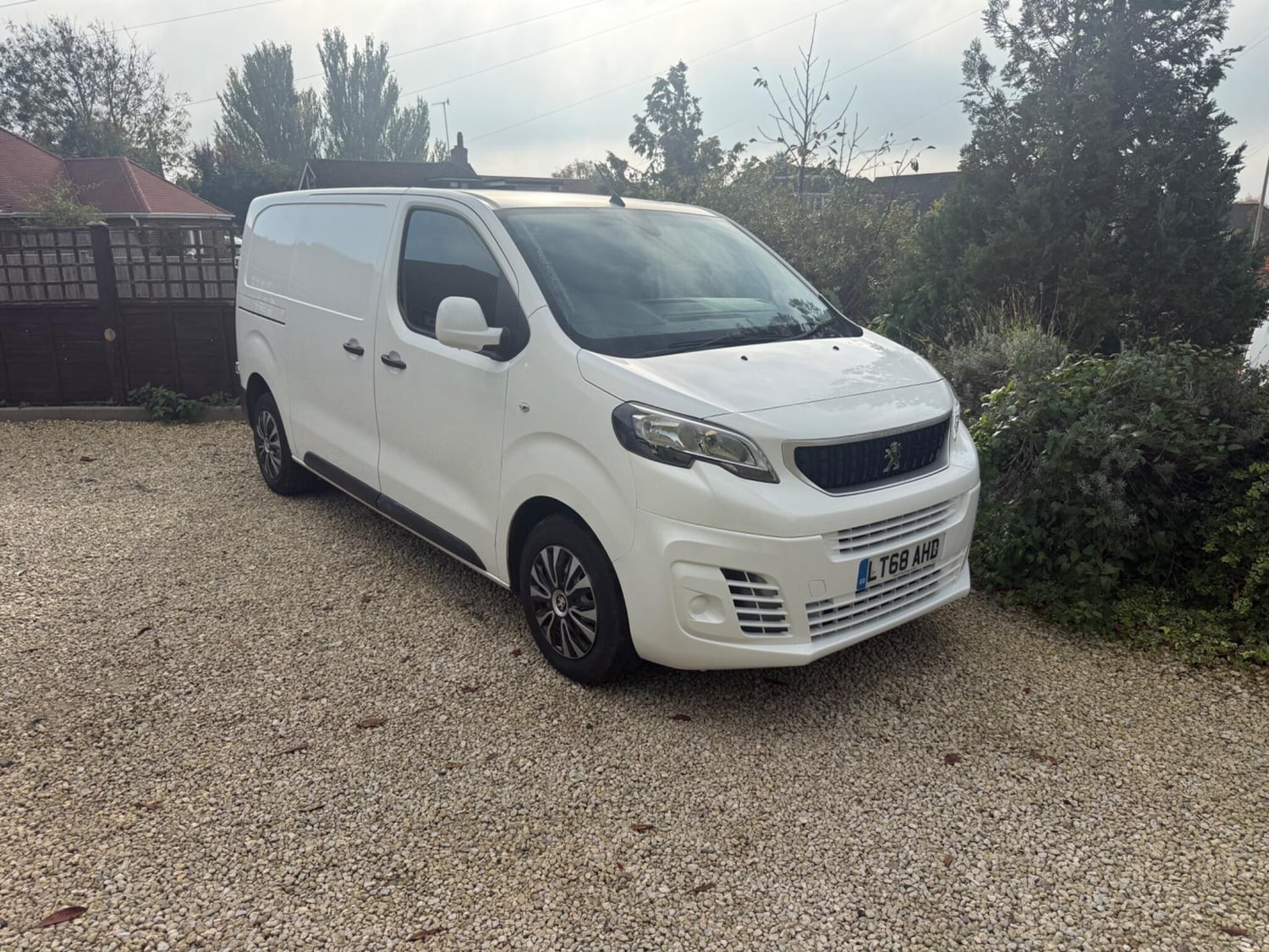 Peugeot Expert 2018 - Vans & Commercial Vehicles