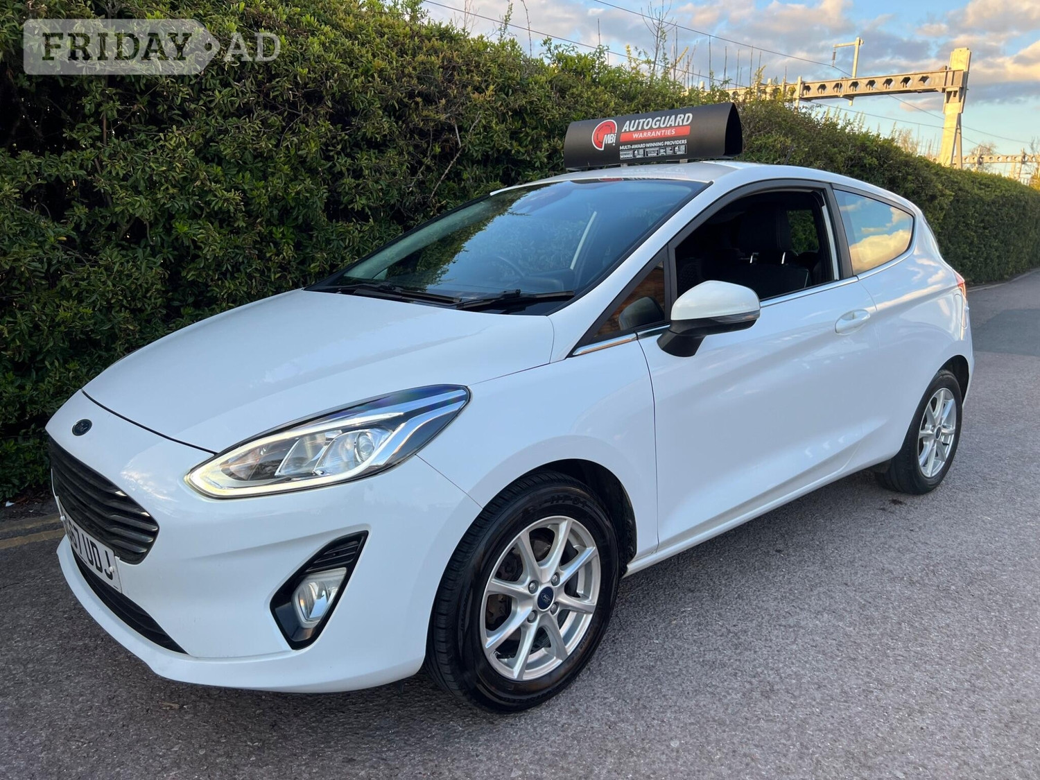 [ berth ]Ford Fiesta