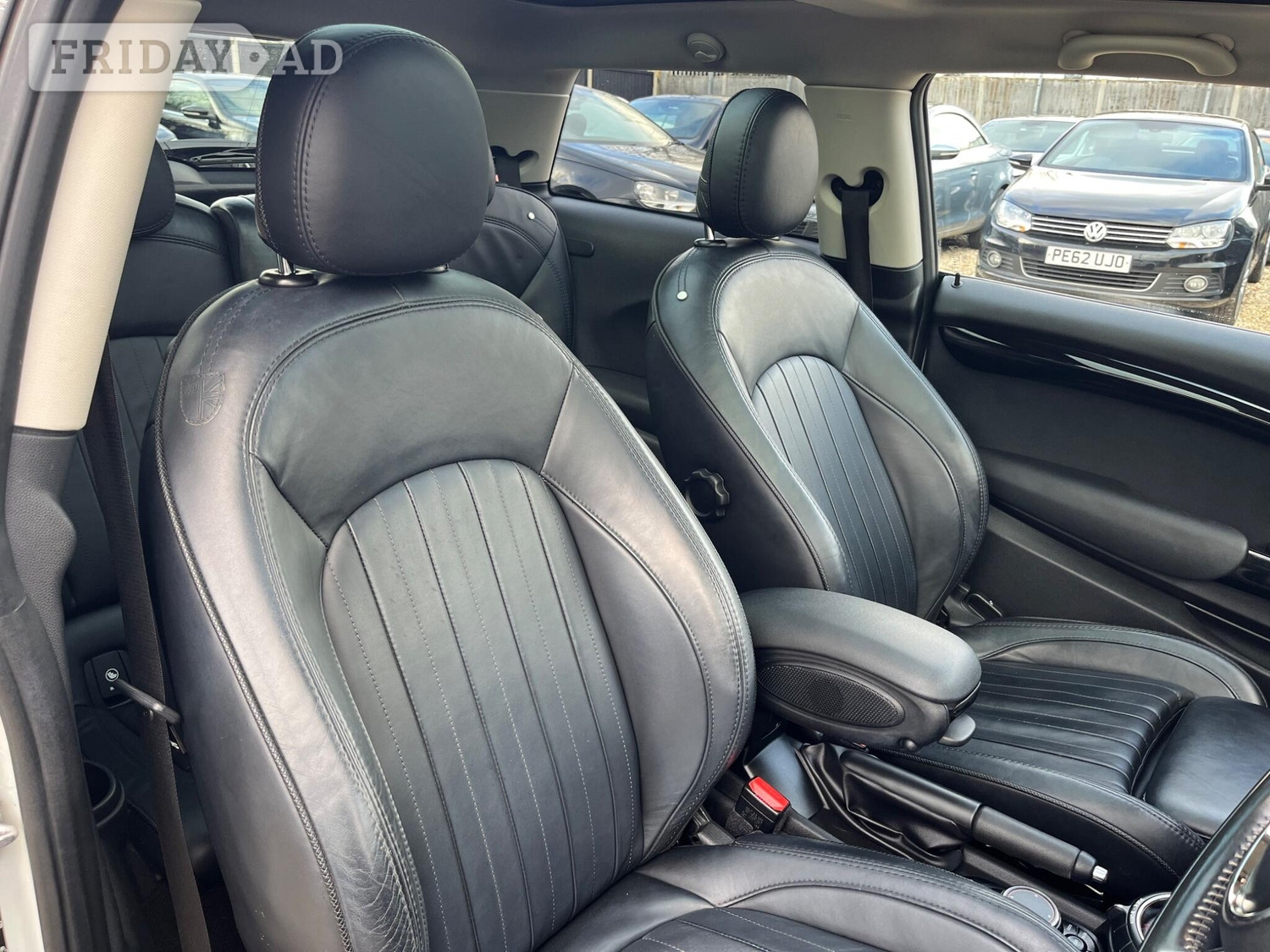 [ berth ]Mini Hatch