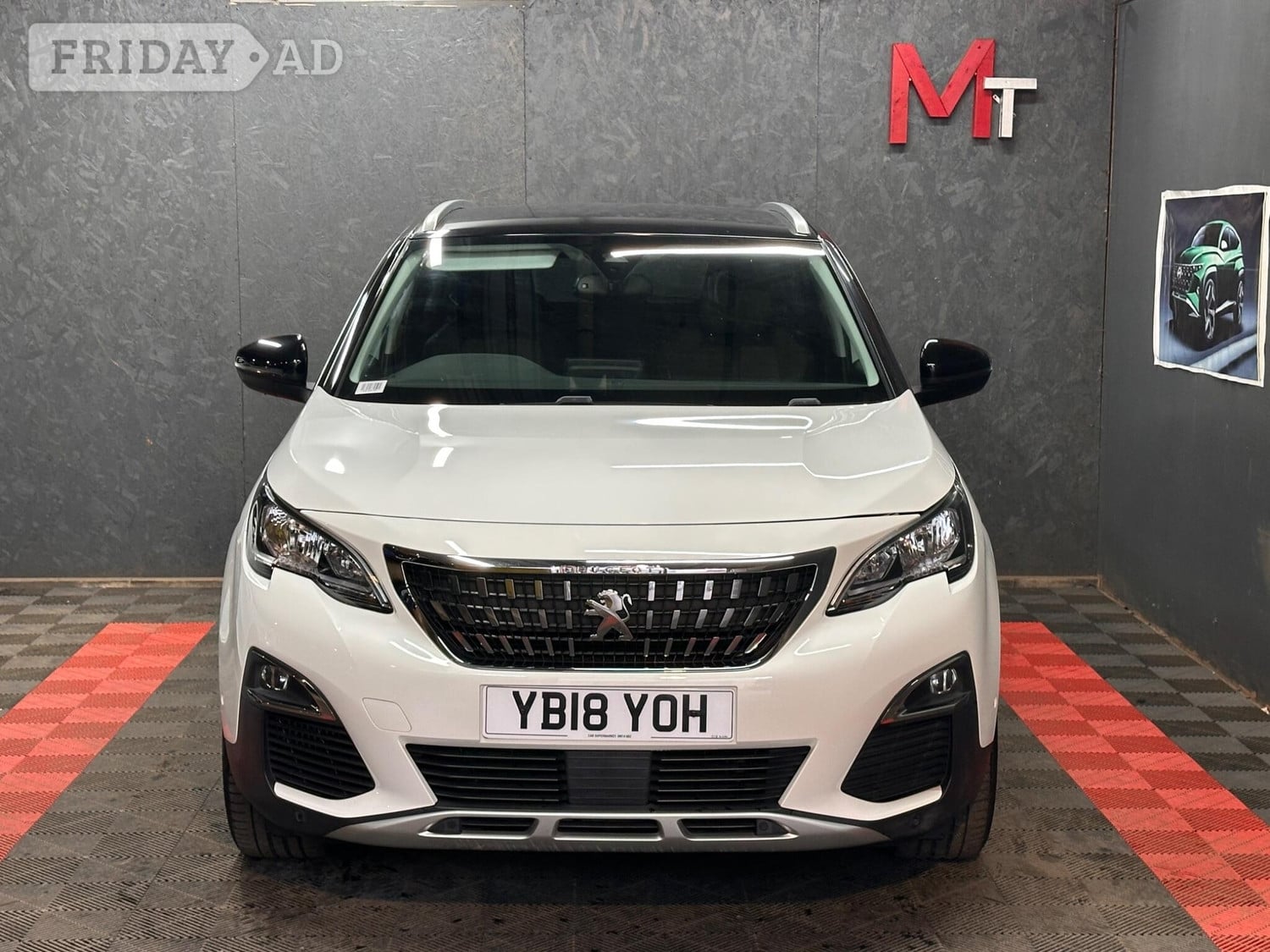 [ berth ]Peugeot 3008