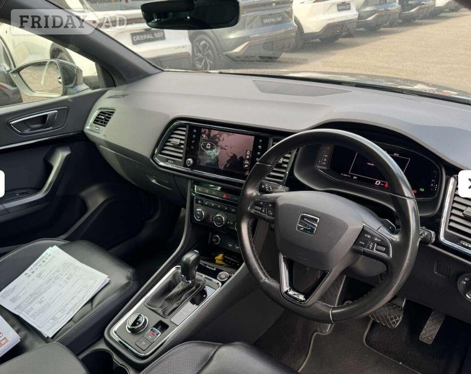 [ berth ]SEAT Ateca