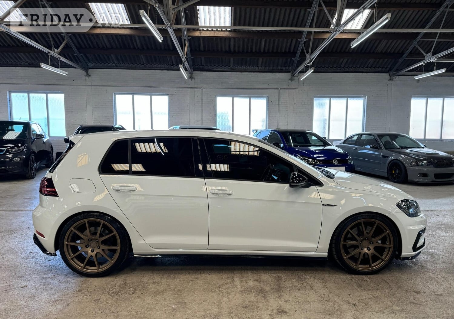 Volkswagen Golf 2017 - Cars