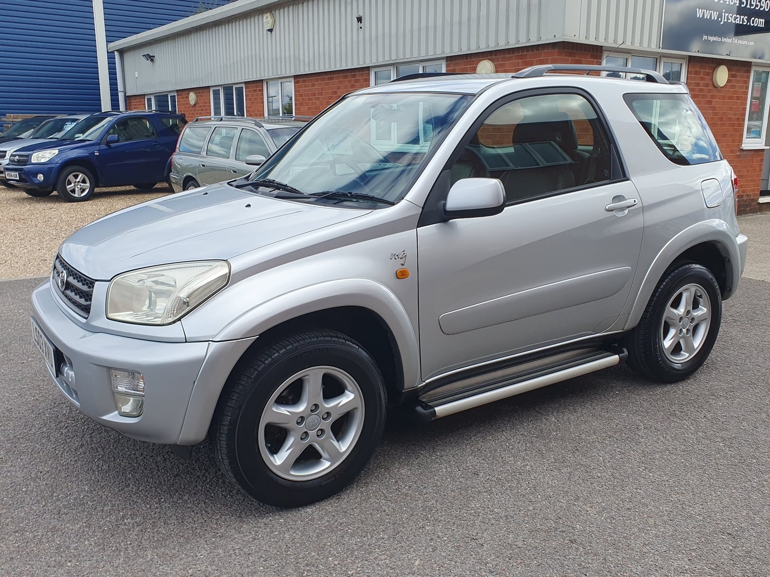 Toyota RAV4 2003 - Cars