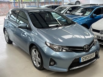 Toyota Auris 2013