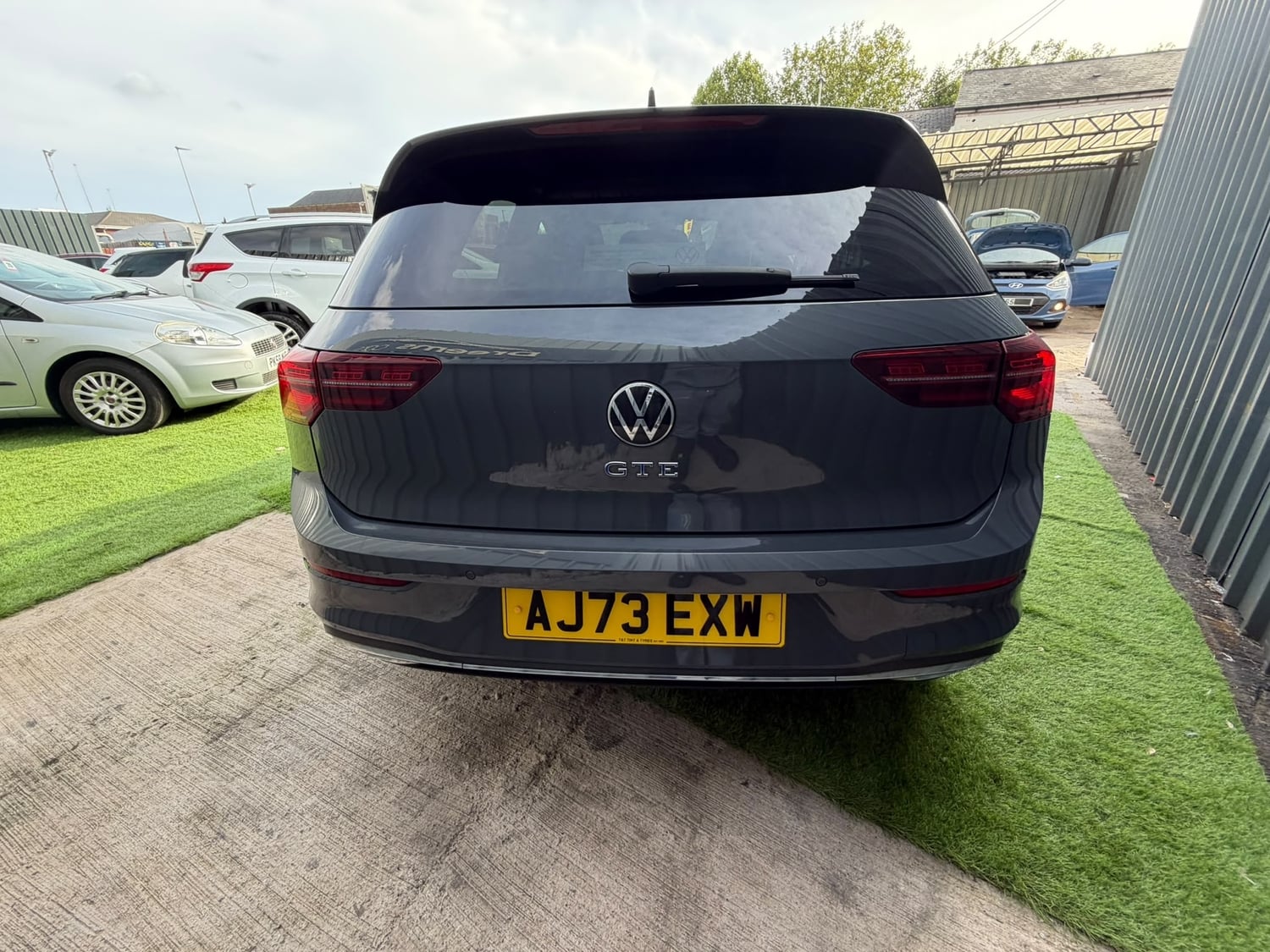 Volkswagen Golf 2023 - Cars in Oldbury