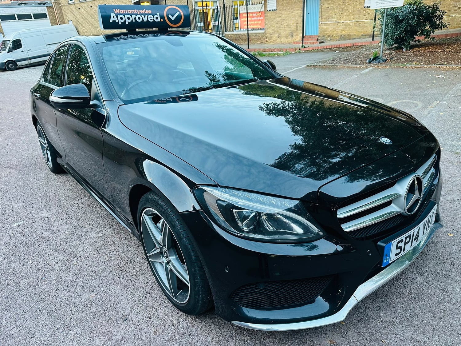 [ berth ]Mercedes-Benz C Class