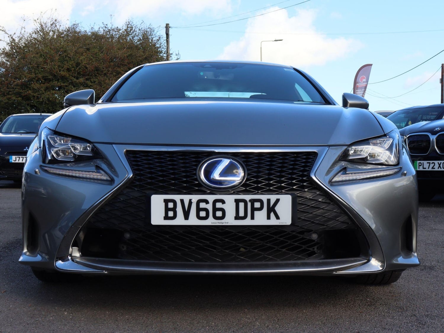 [ berth ]Lexus RC