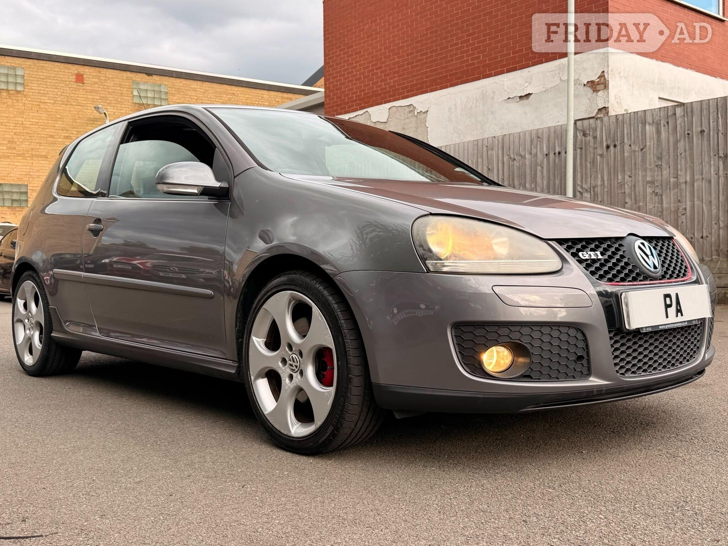 [ berth ]Volkswagen Golf