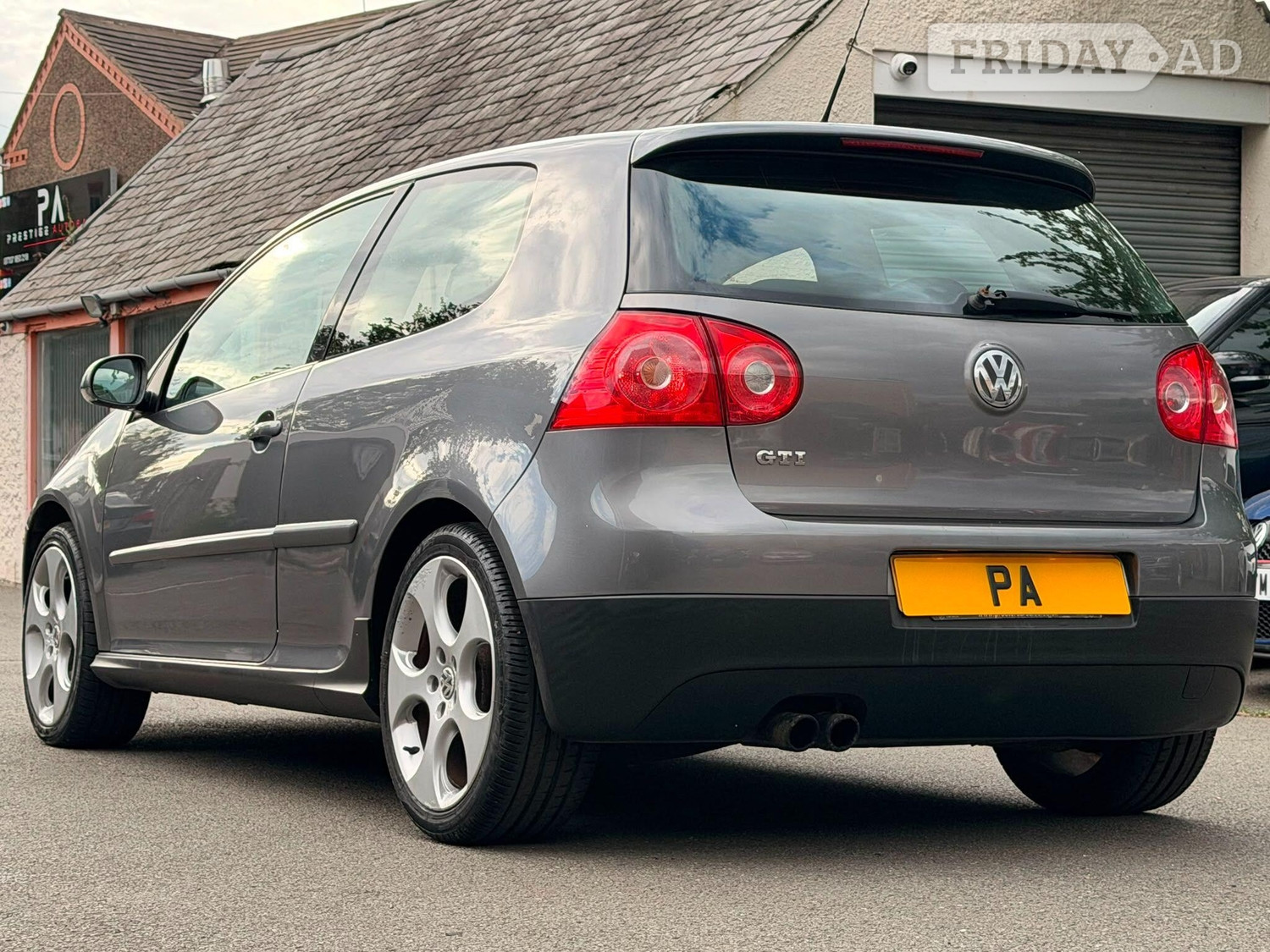 Volkswagen Golf 2007 - Cars