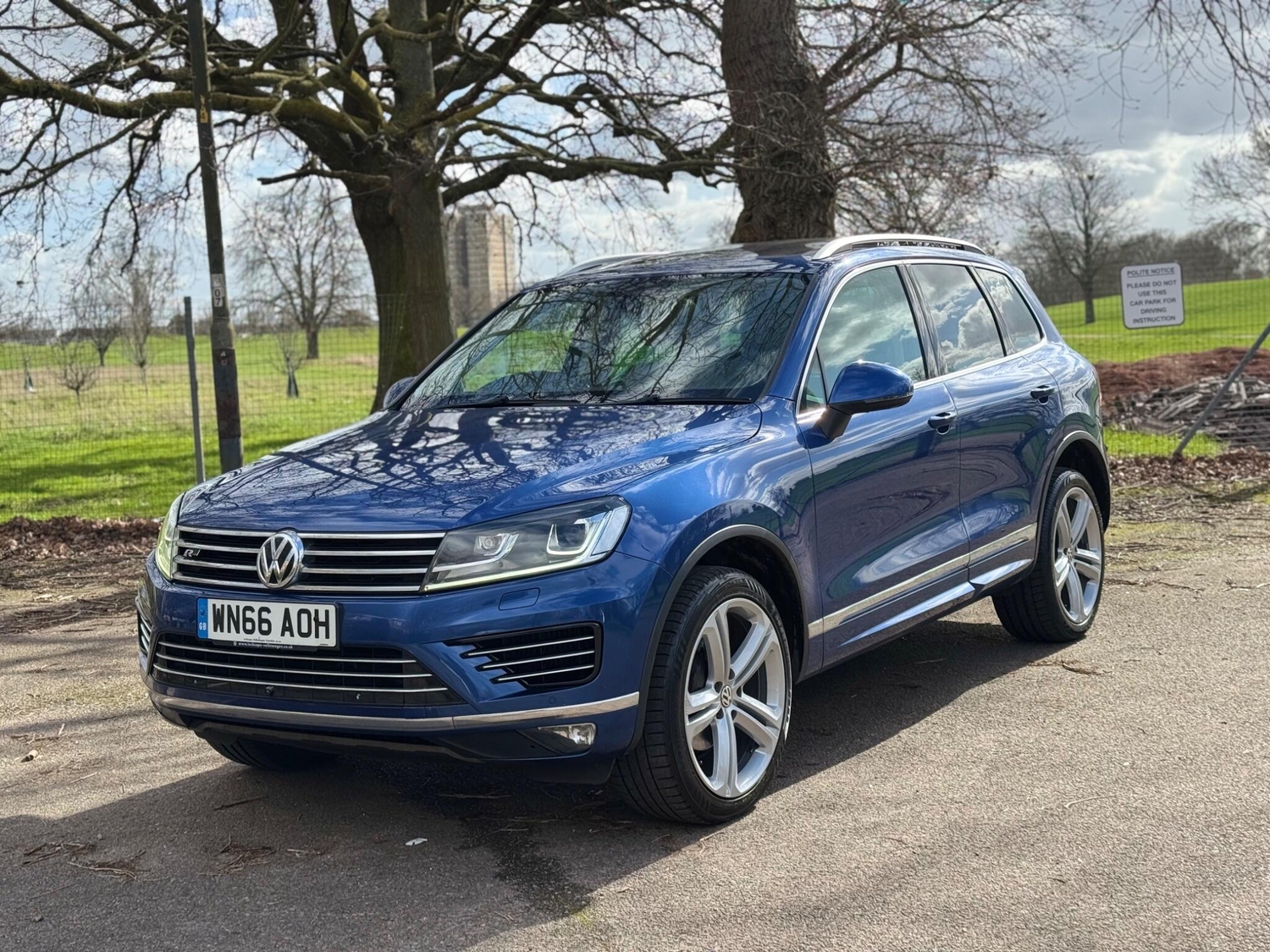 [ berth ]Volkswagen Touareg