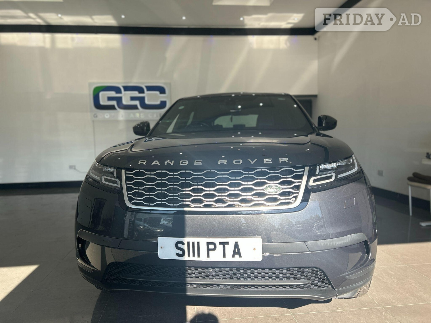 Land Rover Range Rover Velar 2018 - Cars in Stockport