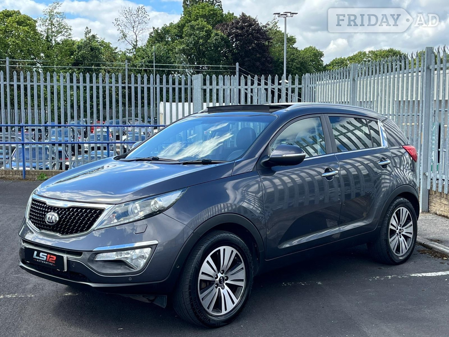 [ berth ]Kia Sportage
