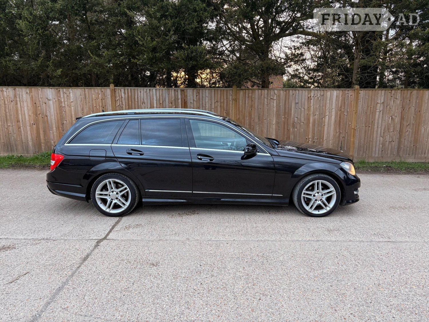 [ berth ]Mercedes-Benz C Class