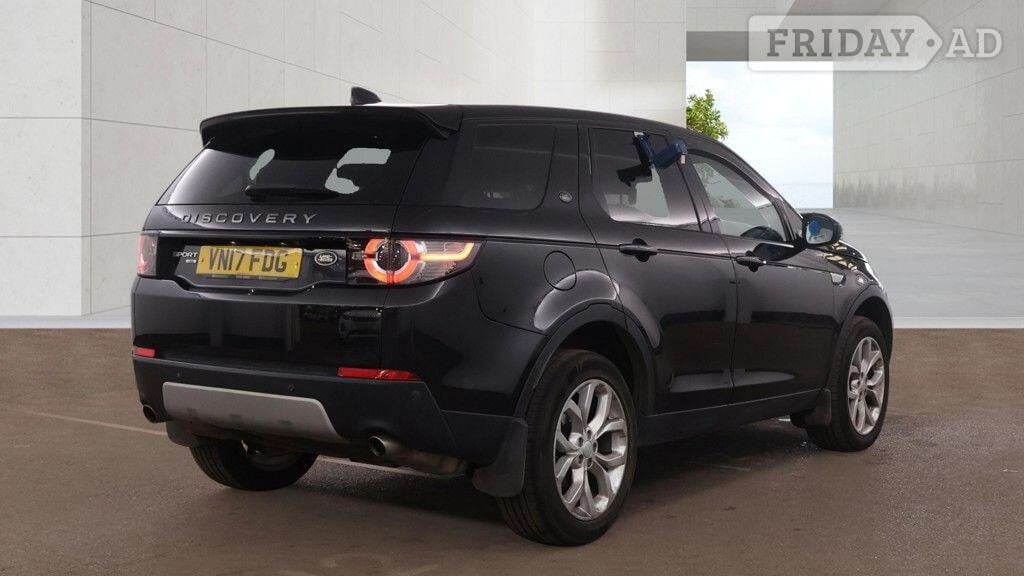 Land Rover Discovery Sport 2017 - Cars in Pontypridd