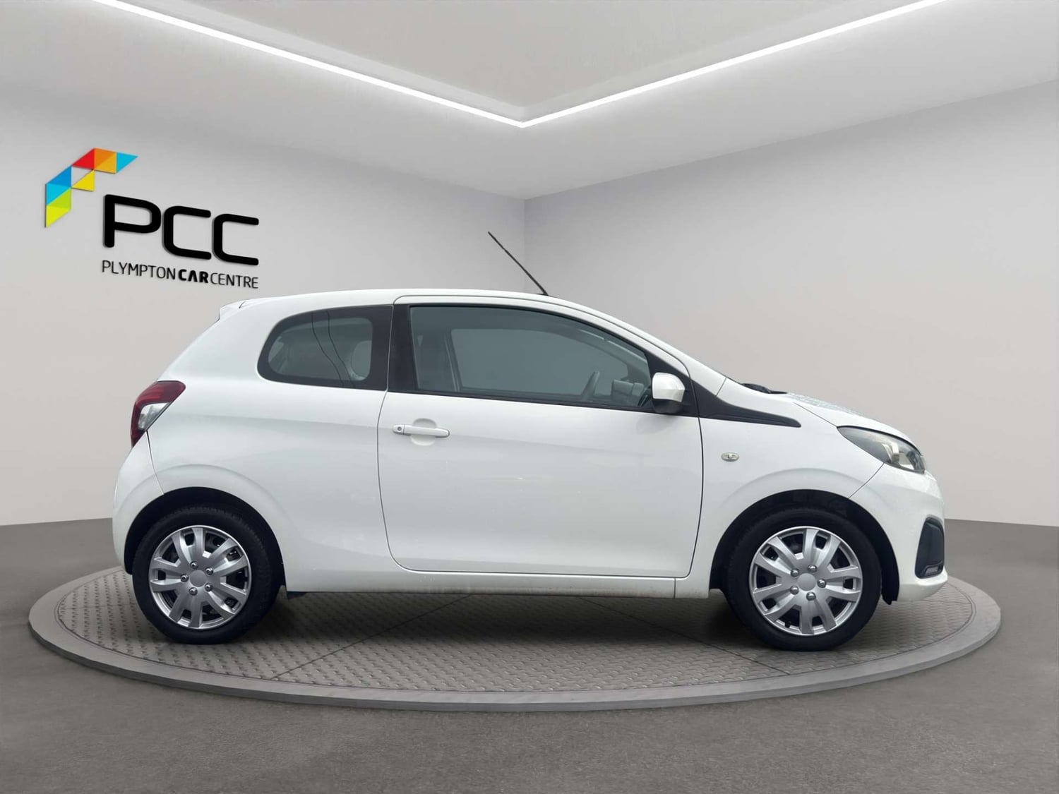 Peugeot 108 2015 - Cars